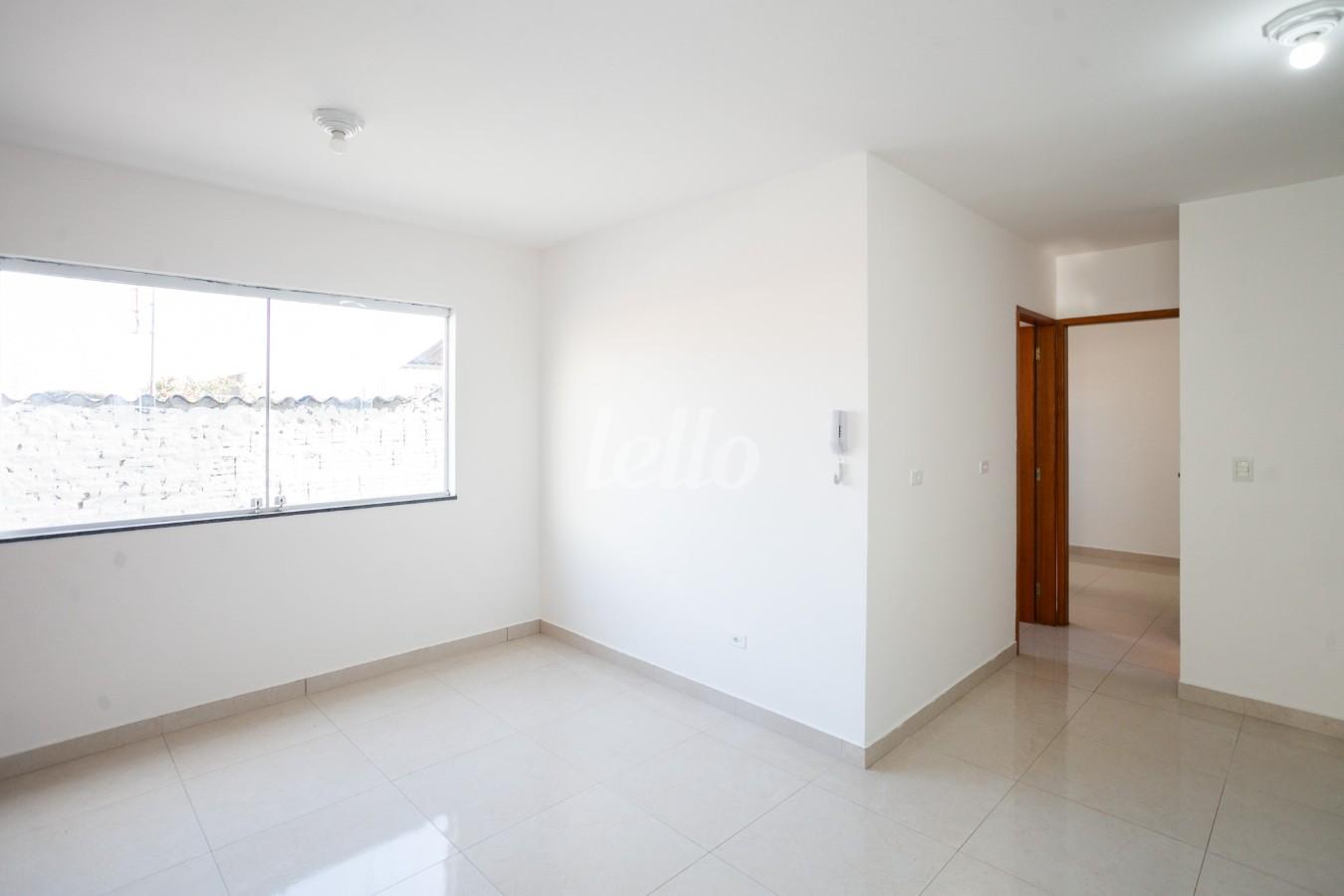 SALA de Apartamento à venda, Padrão com 42 m², 2 quartos e em Vila Invernada - São Paulo