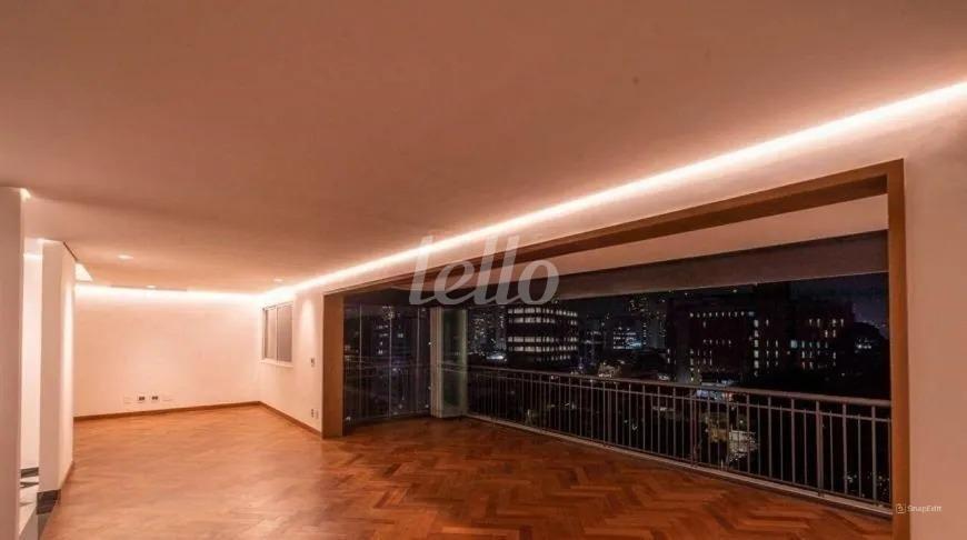 SALA 2 AMBIENTES de Apartamento para alugar, Padrão com 397 m², 2 quartos e 5 vagas em Vila Cruzeiro - São Paulo