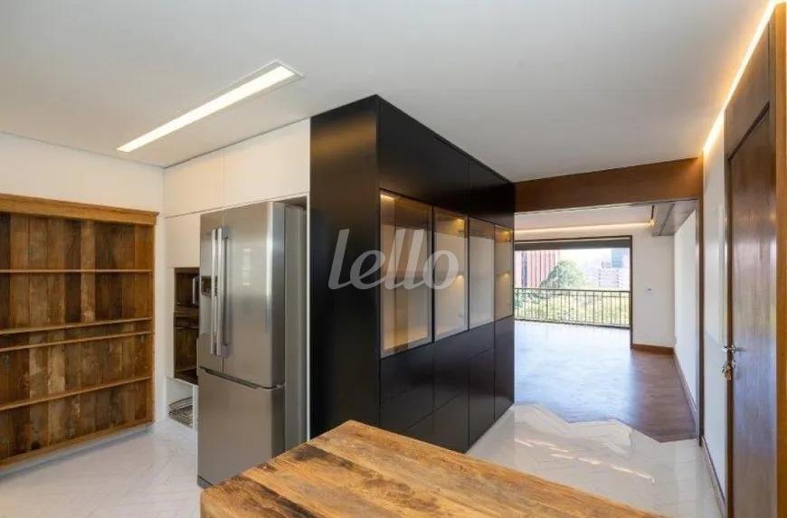 COZINHA de Apartamento para alugar, Padrão com 397 m², 2 quartos e 5 vagas em Vila Cruzeiro - São Paulo