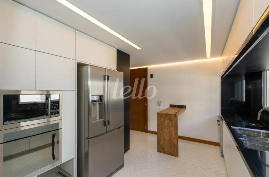 COZINHA de Apartamento para alugar, Padrão com 397 m², 2 quartos e 5 vagas em Vila Cruzeiro - São Paulo