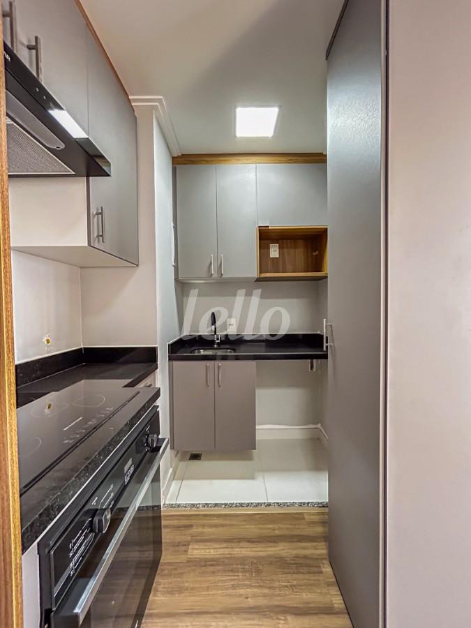 COZINHA de Apartamento para alugar, Padrão com 38 m², 2 quartos e em Quarta Parada - São Paulo