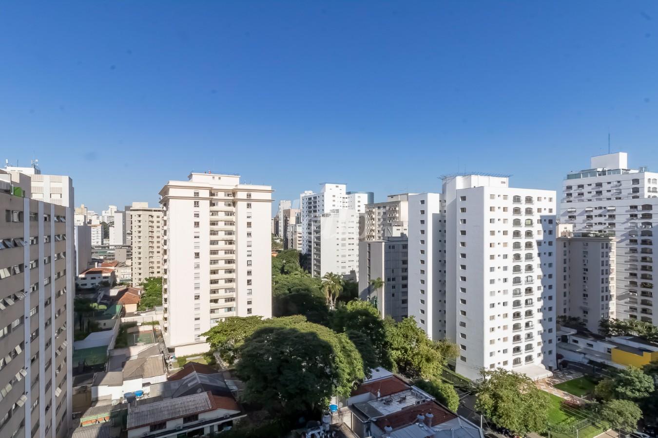 VISTA de Apartamento à venda, Padrão com 98 m², 2 quartos e 1 vaga em Jardim Paulista - São Paulo