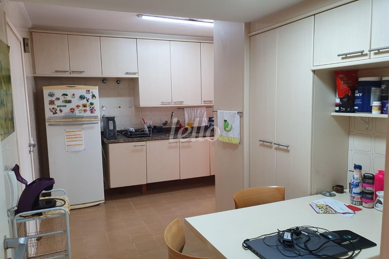 COZINHA de Apartamento à venda, Padrão com 166 m², 4 quartos e 2 vagas em Brooklin Paulista - São Paulo