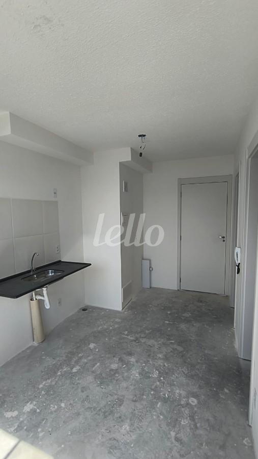 COZINHA - SALA de Apartamento à venda, Padrão com 24 m², 1 quarto e em Vila Prudente - São Paulo