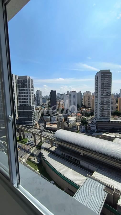 VISTA JANELA DA SALA de Apartamento à venda, Padrão com 24 m², 1 quarto e em Vila Prudente - São Paulo