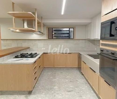 COZINHA de Apartamento à venda, Padrão com 131 m², 3 quartos e 2 vagas em Cidade Monções - São Paulo