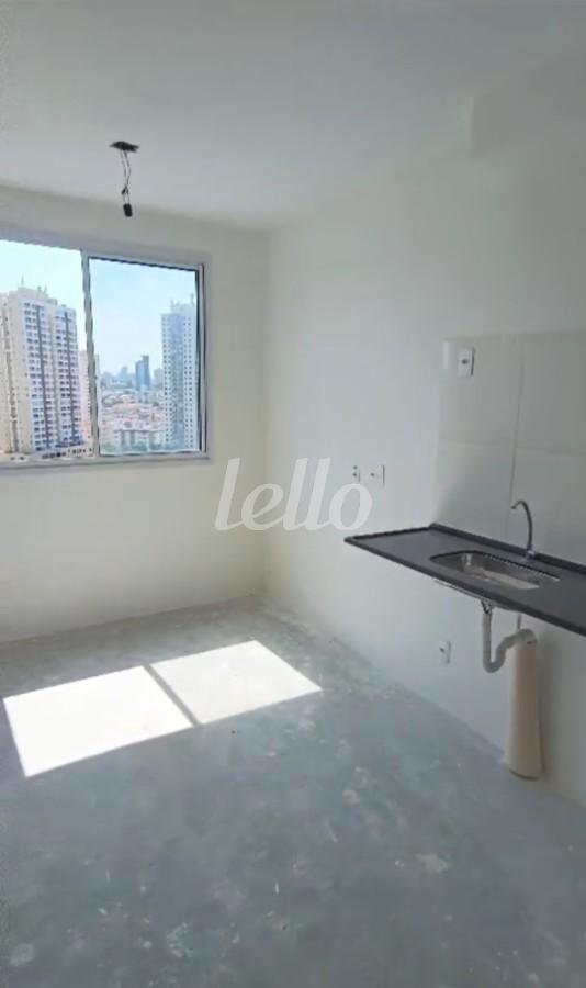 SALA - COZINHA de Apartamento à venda, Padrão com 24 m², 1 quarto e em Vila Prudente - São Paulo