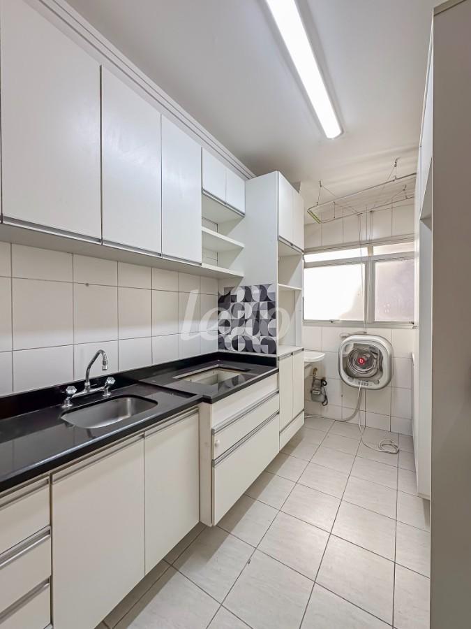 COZINHA de Apartamento para alugar, Padrão com 50 m², 2 quartos e 1 vaga em Vila Monte Alegre - São Paulo