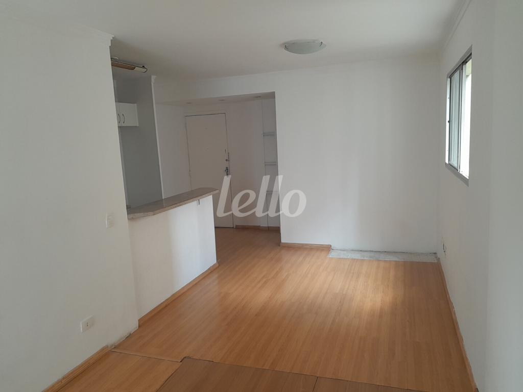 SALA de Apartamento à venda, Padrão com 35 m², 1 quarto e em Jardim Paulista - São Paulo