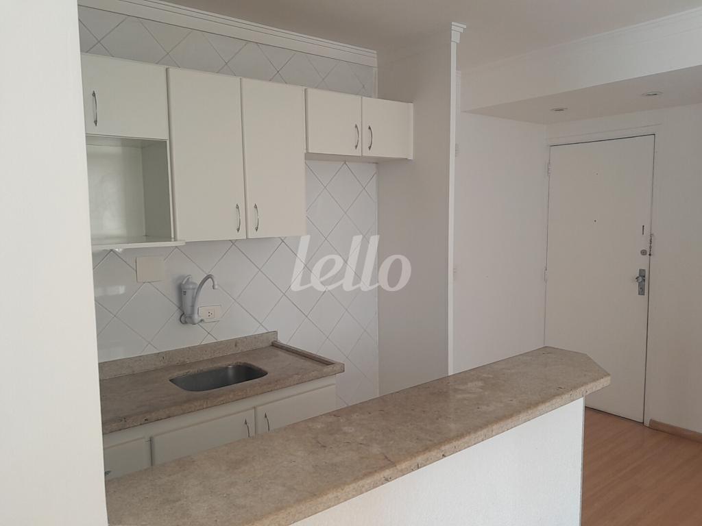 COZINHA de Apartamento à venda, Padrão com 35 m², 1 quarto e em Jardim Paulista - São Paulo