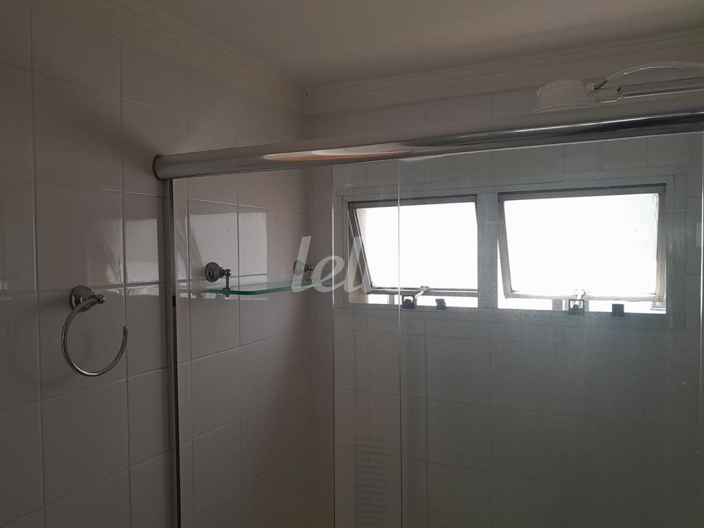 BANHEIRO de Apartamento à venda, Padrão com 35 m², 1 quarto e em Jardim Paulista - São Paulo