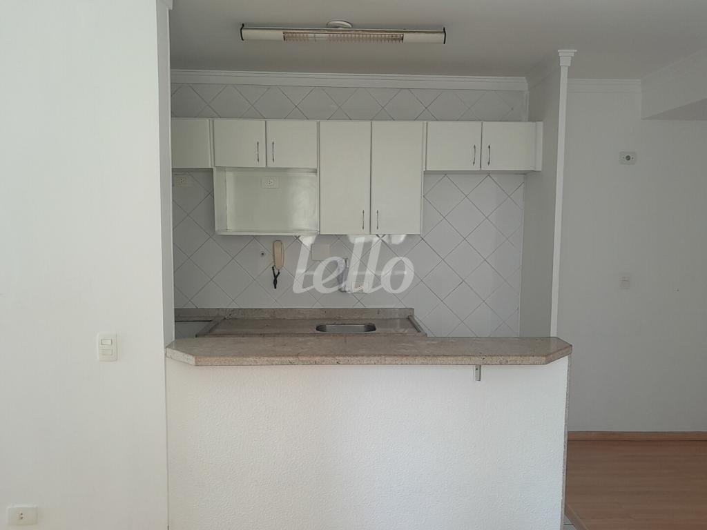 COZINHA de Apartamento à venda, Padrão com 35 m², 1 quarto e em Jardim Paulista - São Paulo