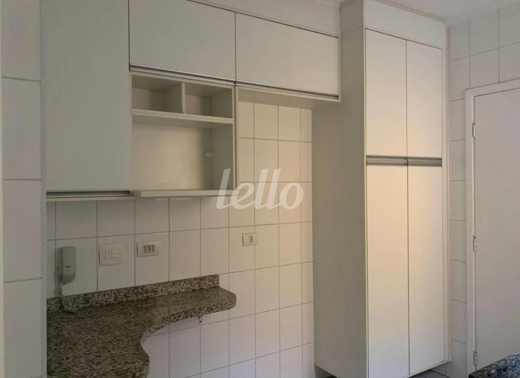 COZINHA de Apartamento à venda, Padrão com 93 m², 3 quartos e 2 vagas em Pinheiros - São Paulo