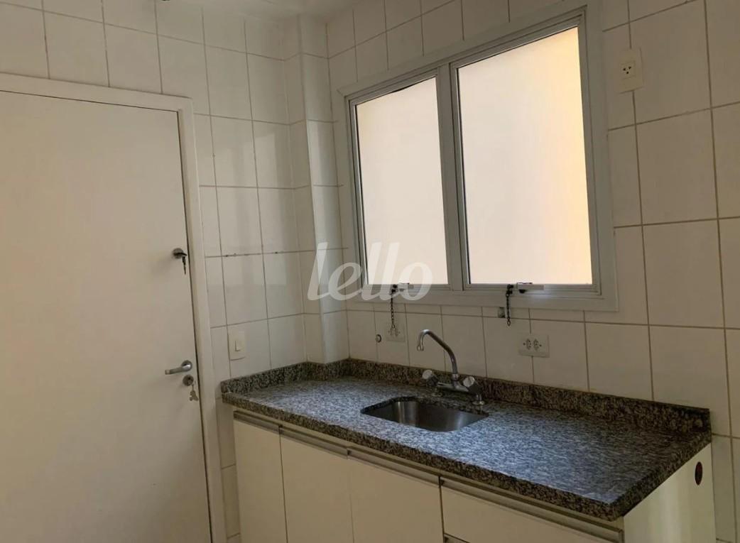 COZINHA de Apartamento à venda, Padrão com 93 m², 3 quartos e 2 vagas em Pinheiros - São Paulo