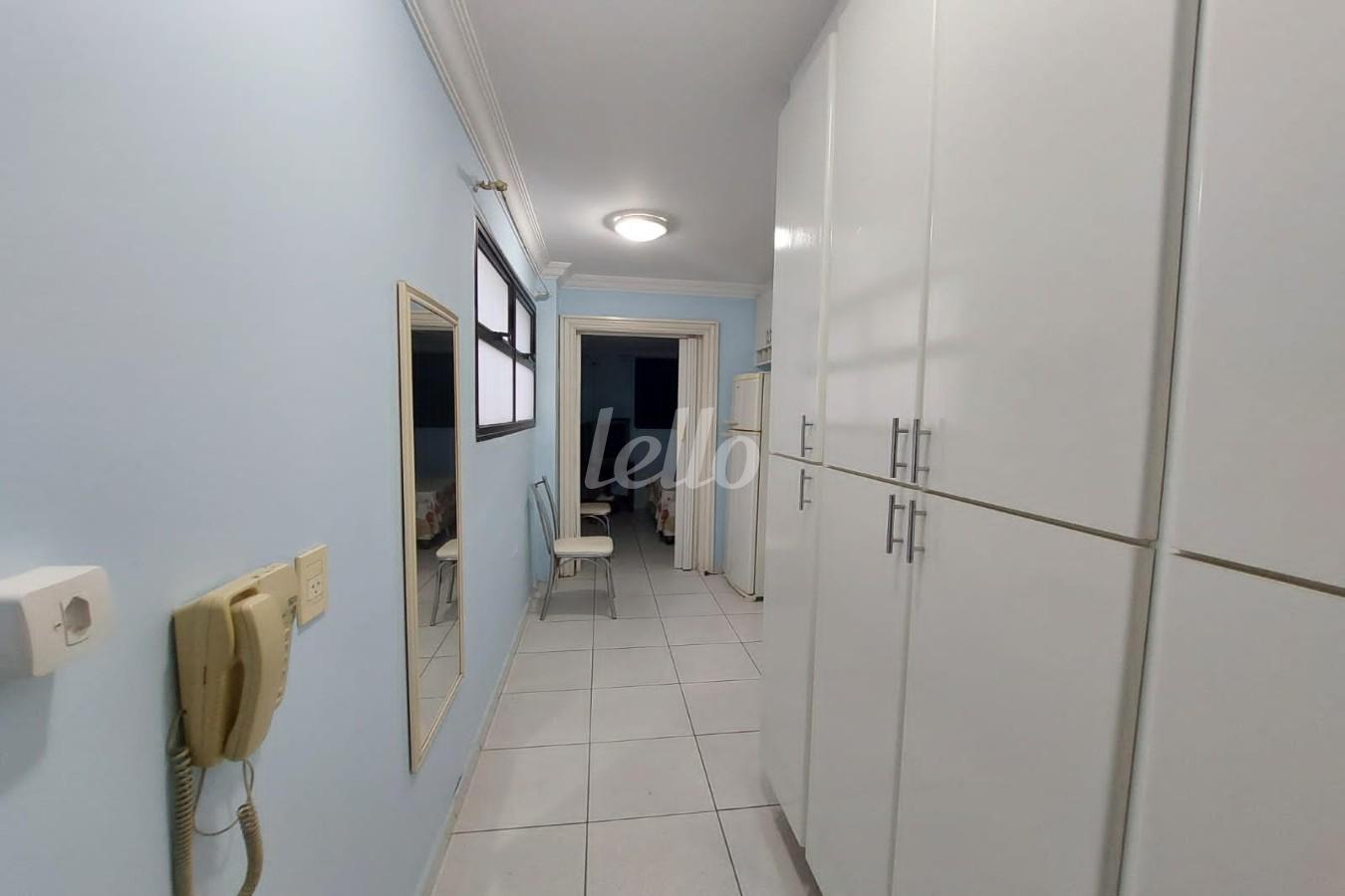 AREA DE SERVIÇO de Apartamento para alugar, Padrão com 480 m², e 5 vagas em Alto da Lapa - São Paulo