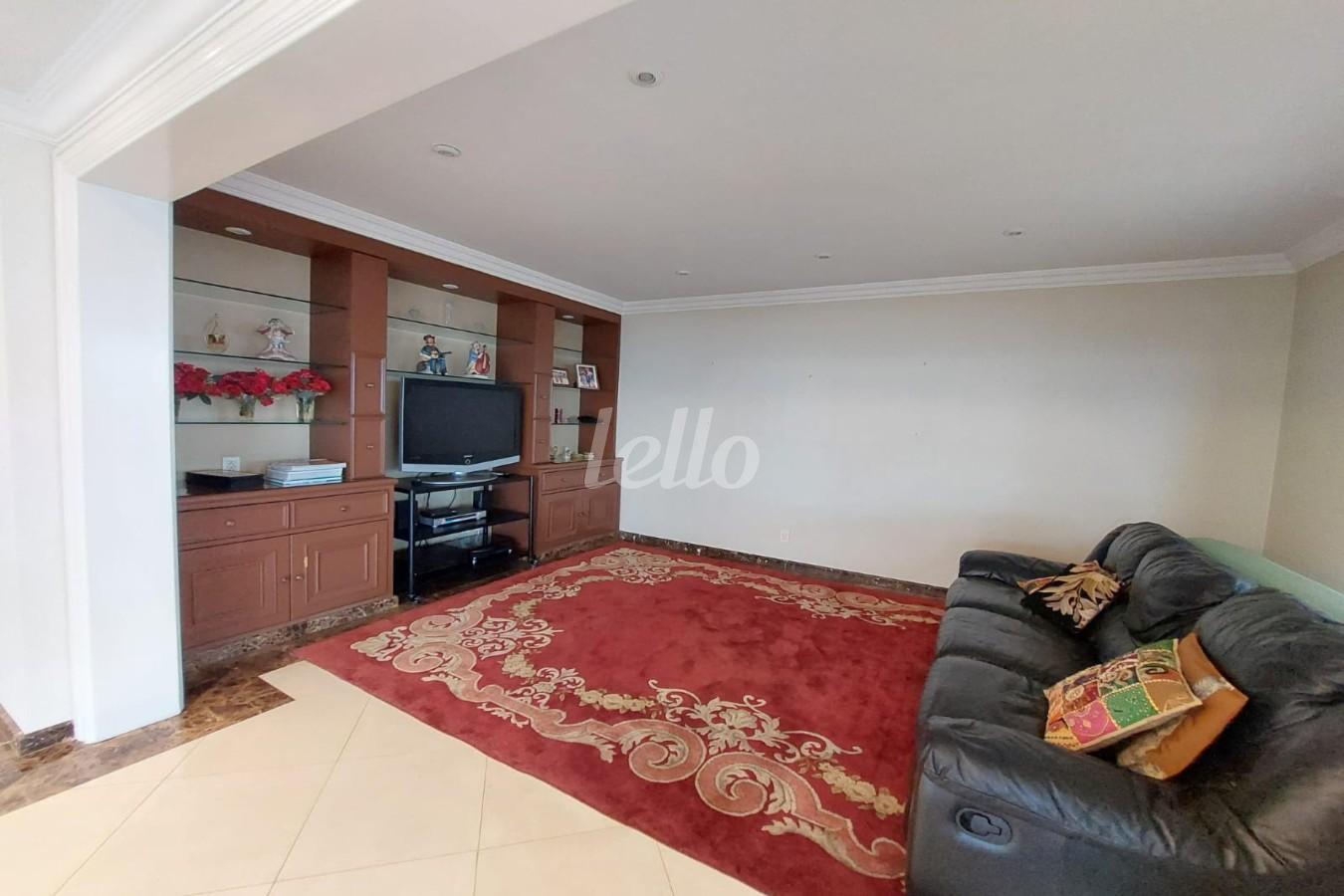 SALA 2 AMBIENTE de Apartamento para alugar, Padrão com 480 m², e 5 vagas em Alto da Lapa - São Paulo