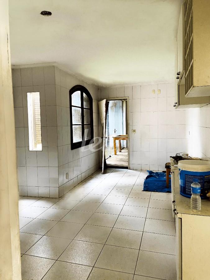 COZINHA de Casa para alugar, sobrado com 384 m², 4 quartos e 3 vagas em Jardim dos Estados - São Paulo