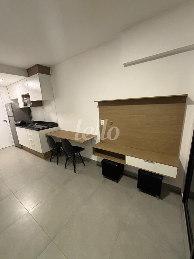 SALA de Apartamento à venda, Padrão com 25 m², 1 quarto e em Jardim São Paulo - São Paulo