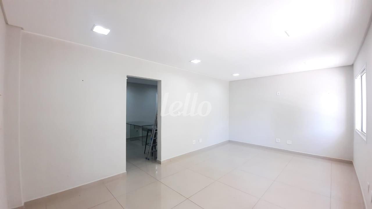 SALA 2 de Sala / Conjunto para alugar, Padrão com 72 m², e em Jardim São Paulo - São Paulo