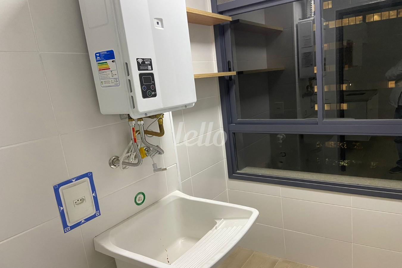 ÁREA DE SERVIÇO de Apartamento para alugar, Padrão com 64 m², 2 quartos e 1 vaga em Vila Clementino - São Paulo