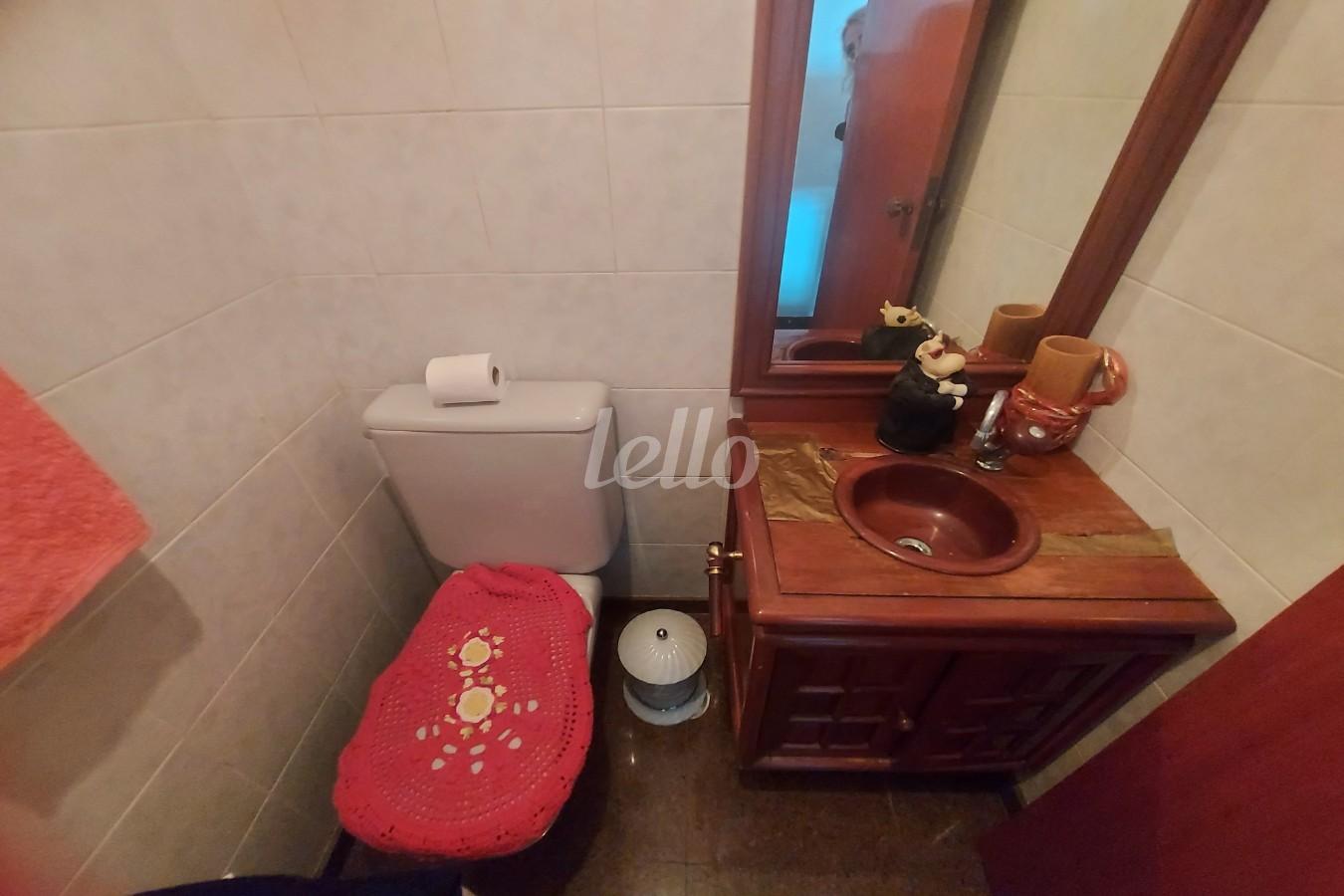 LAVABO de Apartamento à venda, Padrão com 194 m², 3 quartos e 2 vagas em Água Fria - São Paulo