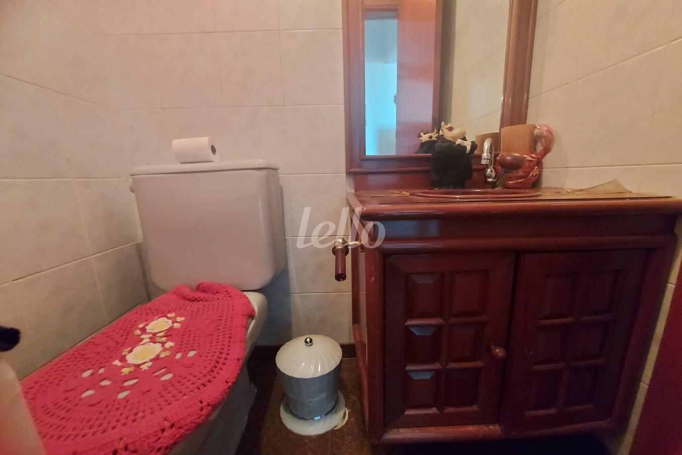 LAVABO de Apartamento à venda, Padrão com 194 m², 3 quartos e 2 vagas em Água Fria - São Paulo