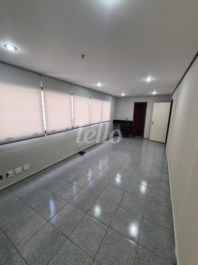 SALA de Sala / Conjunto à venda, Padrão com 50 m², e 1 vaga em Vila Monte Alegre - São Paulo