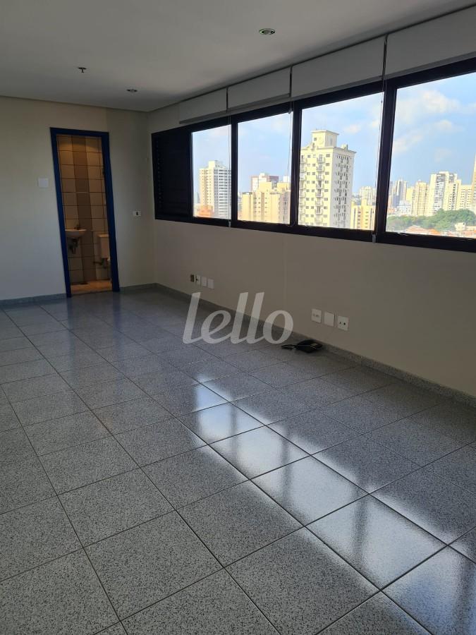 SALA de Sala / Conjunto à venda, Padrão com 50 m², e 1 vaga em Vila Monte Alegre - São Paulo