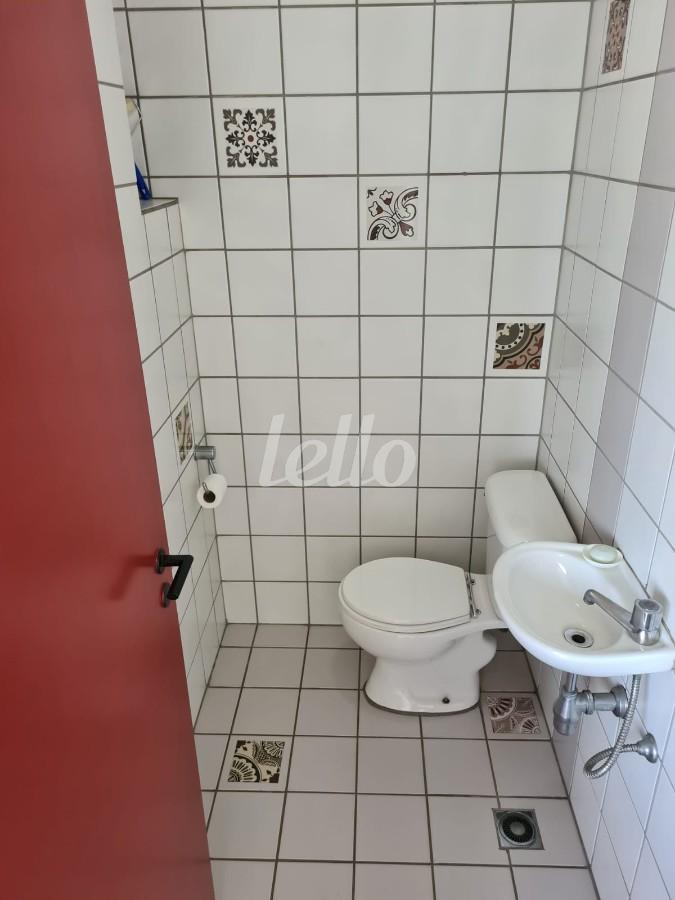 BANHEIRO de Sala / Conjunto à venda, Padrão com 50 m², e 1 vaga em Vila Monte Alegre - São Paulo