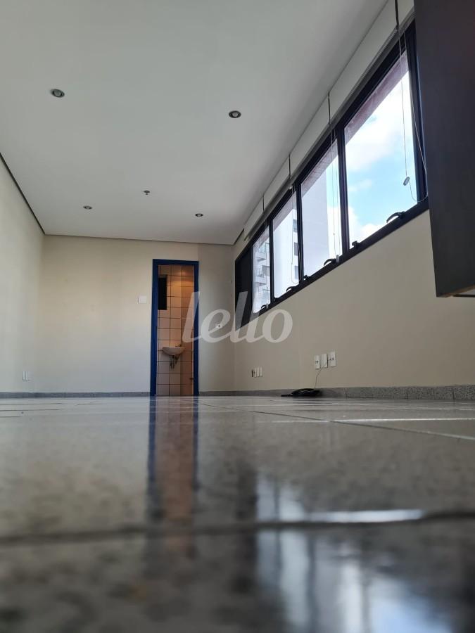 SALA de Sala / Conjunto à venda, Padrão com 50 m², e 1 vaga em Vila Monte Alegre - São Paulo