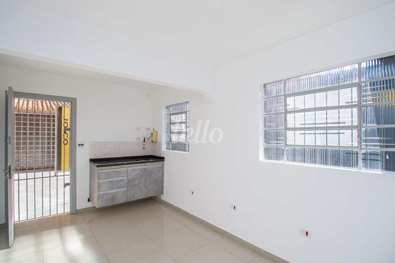 COZINHA de Casa para alugar, sobrado com 140 m², 4 quartos e 2 vagas em Jardim - Santo André