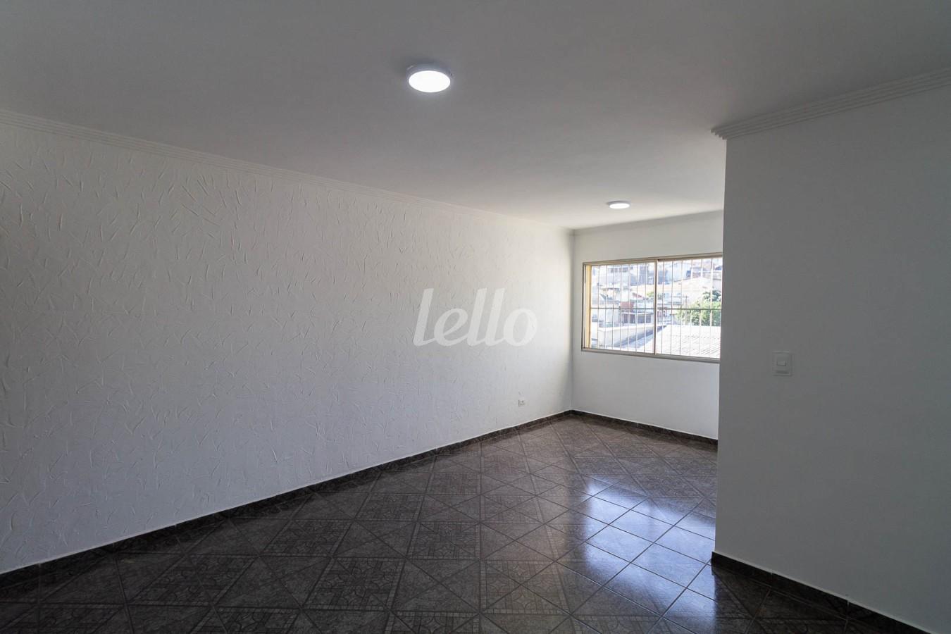 SALA de Apartamento para alugar, Padrão com 58 m², 2 quartos e 1 vaga em Vila Ivone - São Paulo