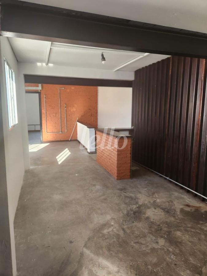 SALA 1 RECEPÇÃO de Sobreloja para alugar, Padrão com 100 m², e em Vila Cláudia - São Paulo