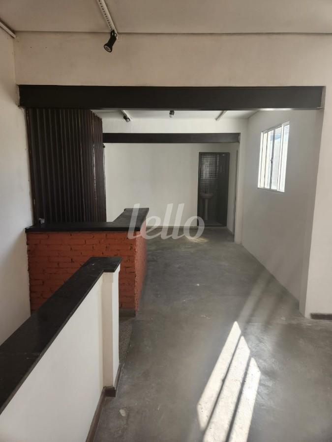 SALA 1 RECEPÇÃO de Sobreloja para alugar, Padrão com 100 m², e em Vila Cláudia - São Paulo