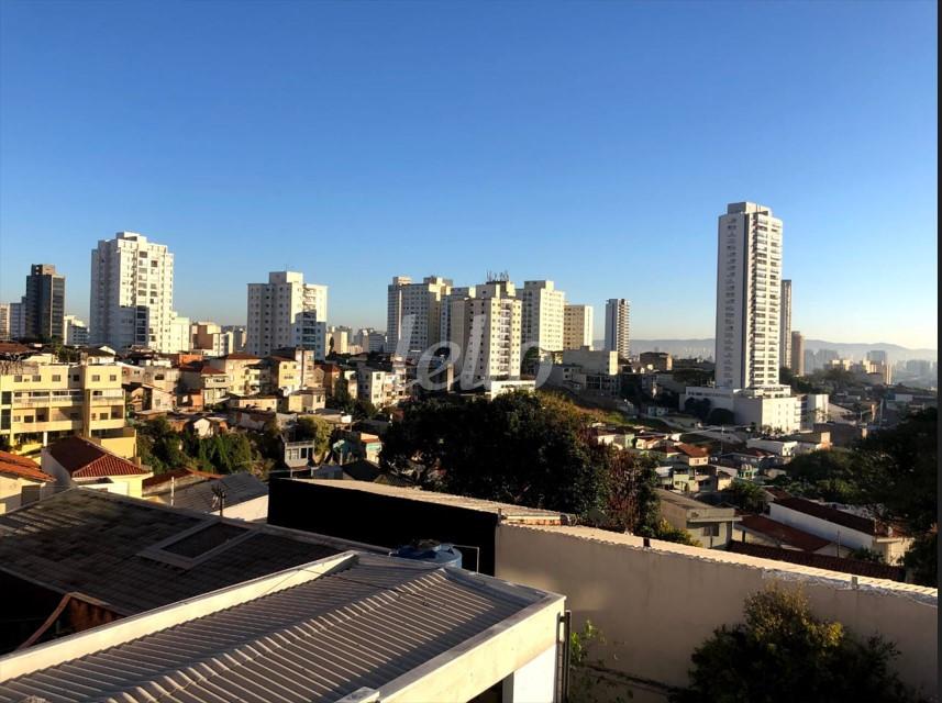 VISTA de Casa à venda, em condomínio - sobrado com 176 m², 3 quartos e 3 vagas em Cambuci - São Paulo