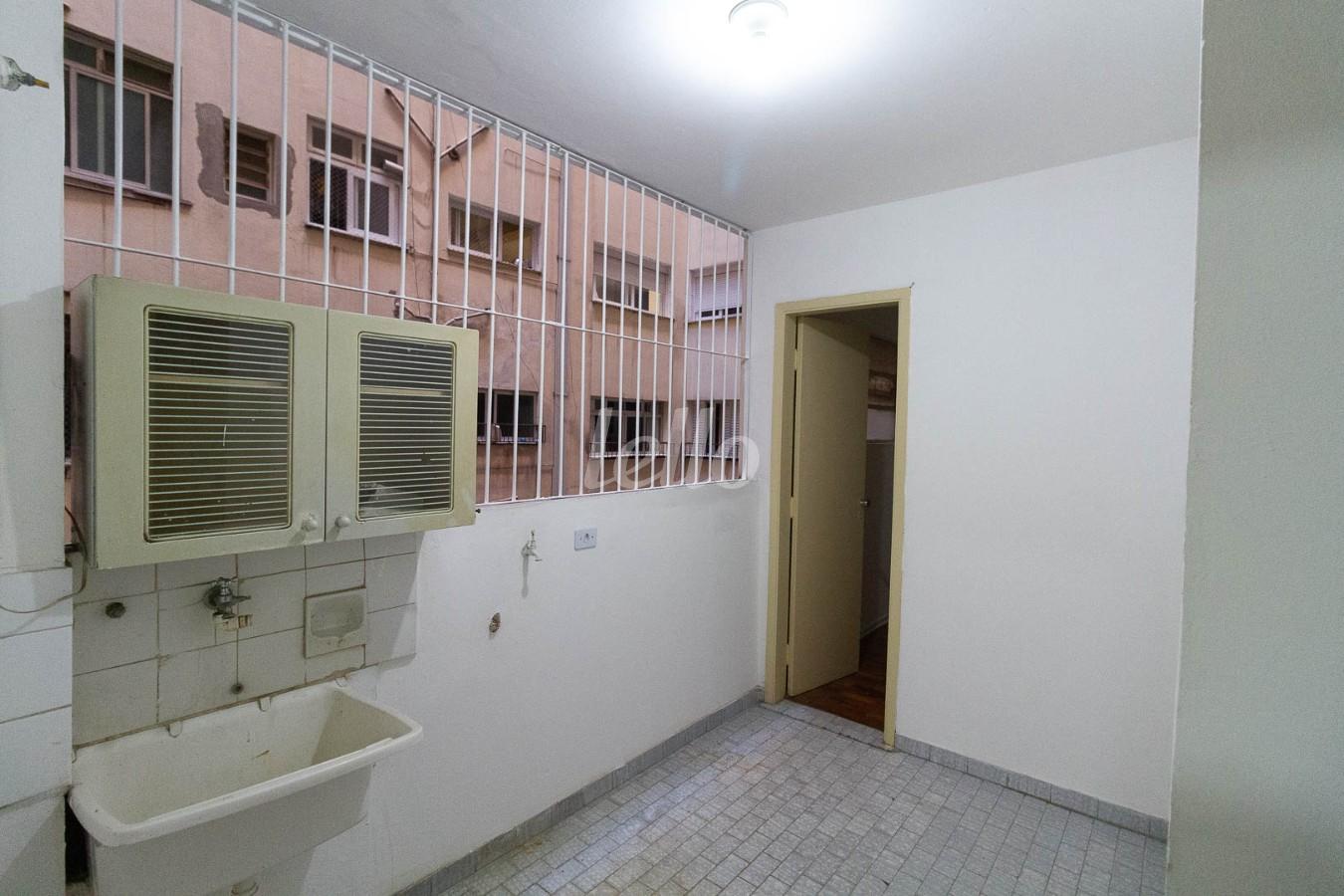 AREA DE SERVIÇO de Apartamento para alugar, Padrão com 128 m², 3 quartos e em Bom Retiro - São Paulo