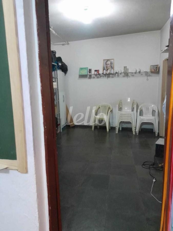 SALÃO IGREJA de Prédio Comercial à venda, Monousuário com 969 m², e 3 vagas em Cidade Patriarca - São Paulo