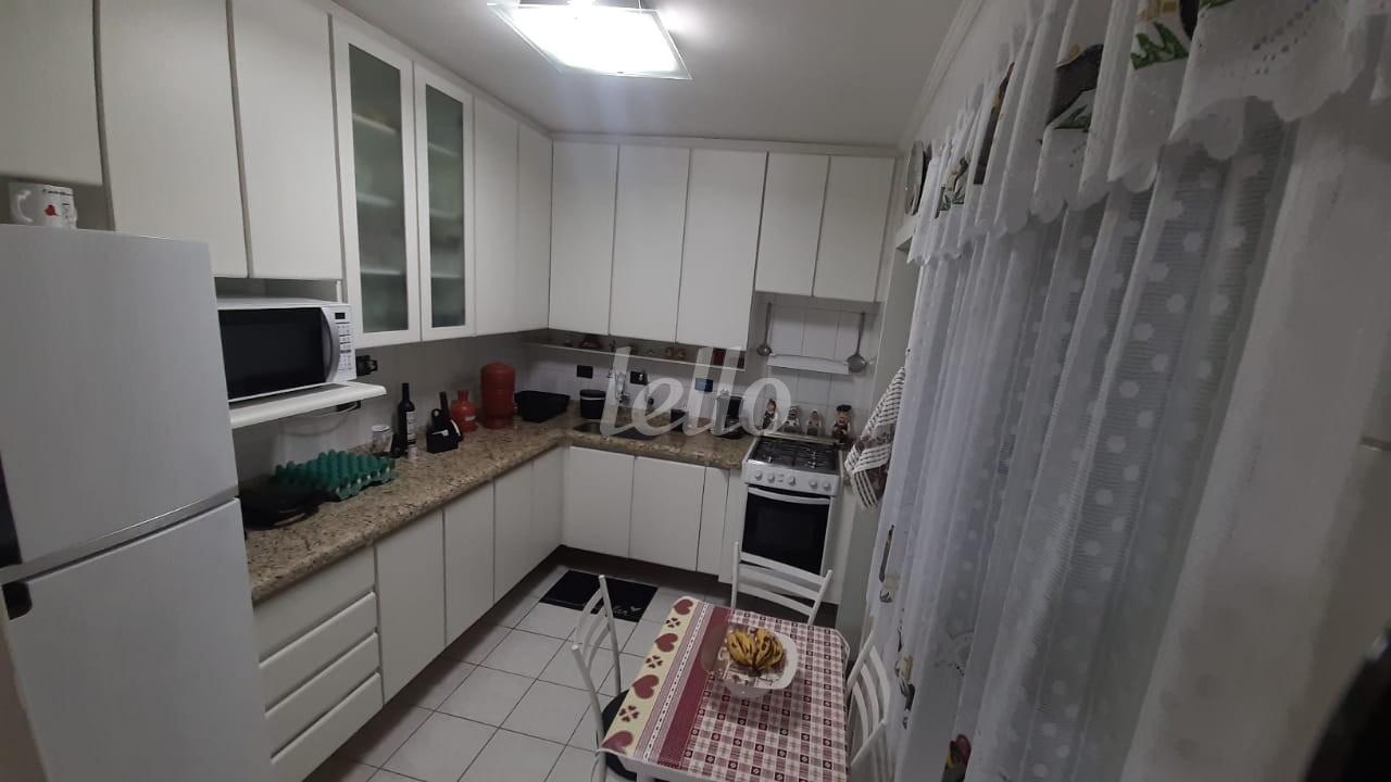 COZINHA de Casa à venda, sobrado com 90 m², 2 quartos e 1 vaga em Vila Carrão - São Paulo