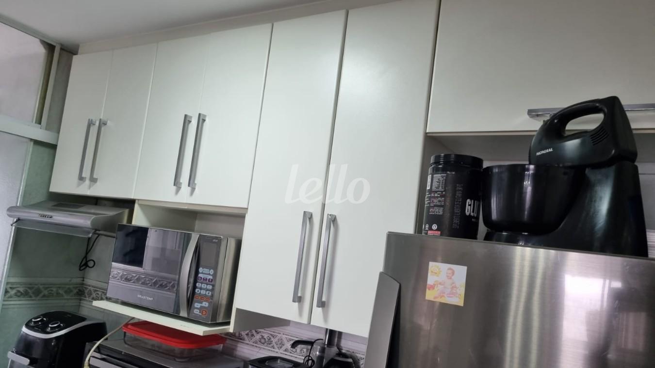 COZINHA de Apartamento à venda, Padrão com 71 m², 3 quartos e 2 vagas em Vila Vermelha - São Paulo