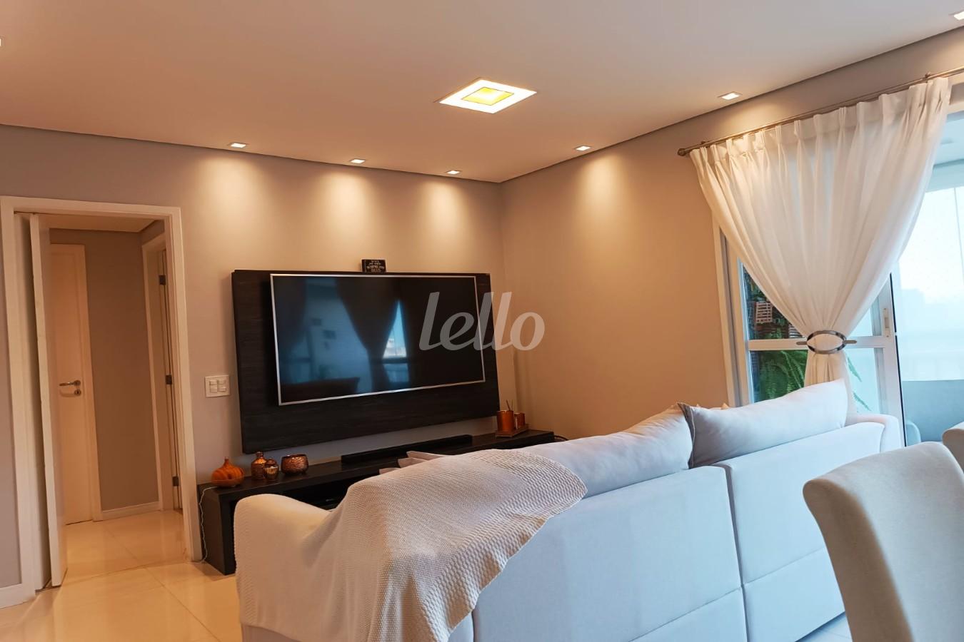 SALA 2 AMBIENTES de Apartamento à venda, Padrão com 93 m², 3 quartos e 3 vagas em Vila Gomes Cardim - São Paulo