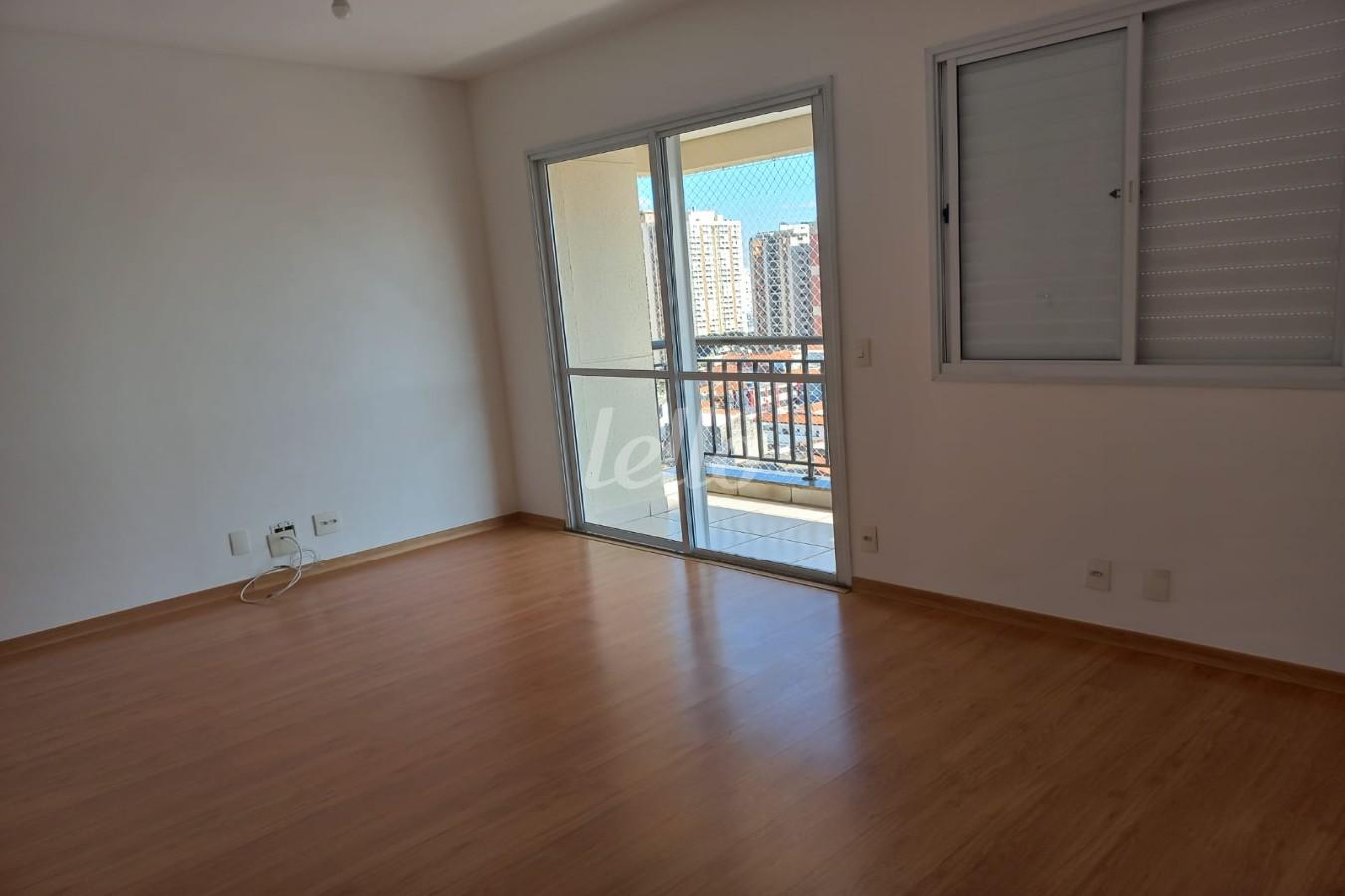 SALA de Apartamento para alugar, Padrão com 66 m², 2 quartos e 1 vaga em Vila Prudente - São Paulo