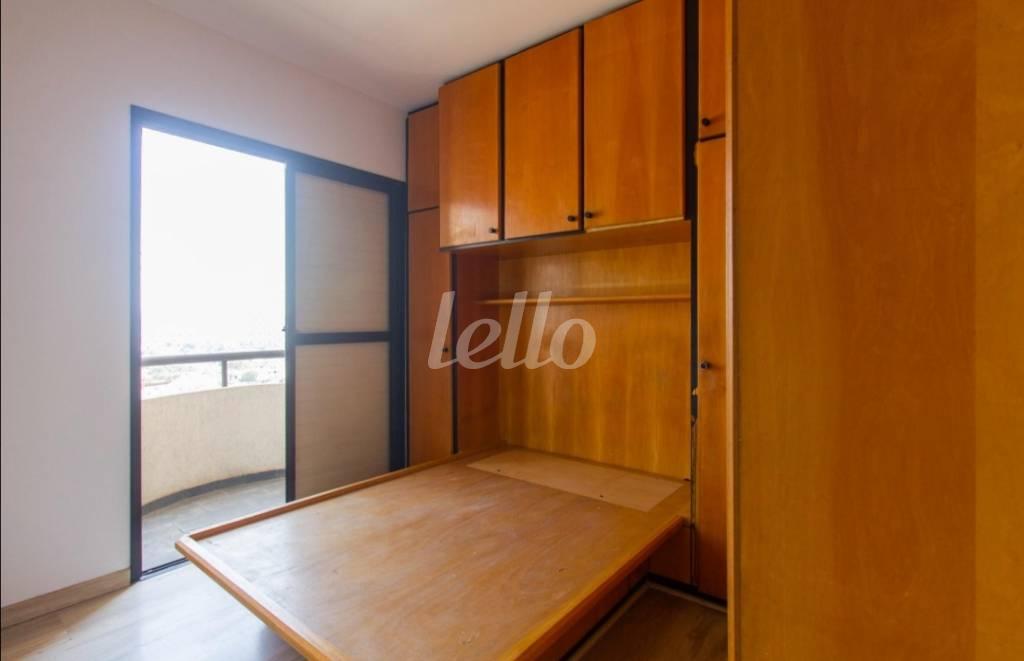 DORMITÓRIO de Apartamento à venda, Padrão com 58 m², 2 quartos e 1 vaga em Vila Zelina - São Paulo