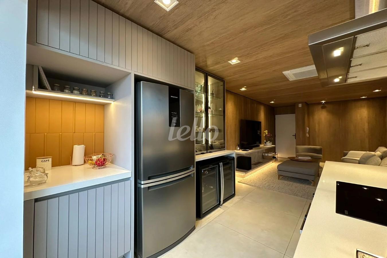 COZINHA de Apartamento à venda, Padrão com 76 m², 2 quartos e 2 vagas em Campo Belo - São Paulo