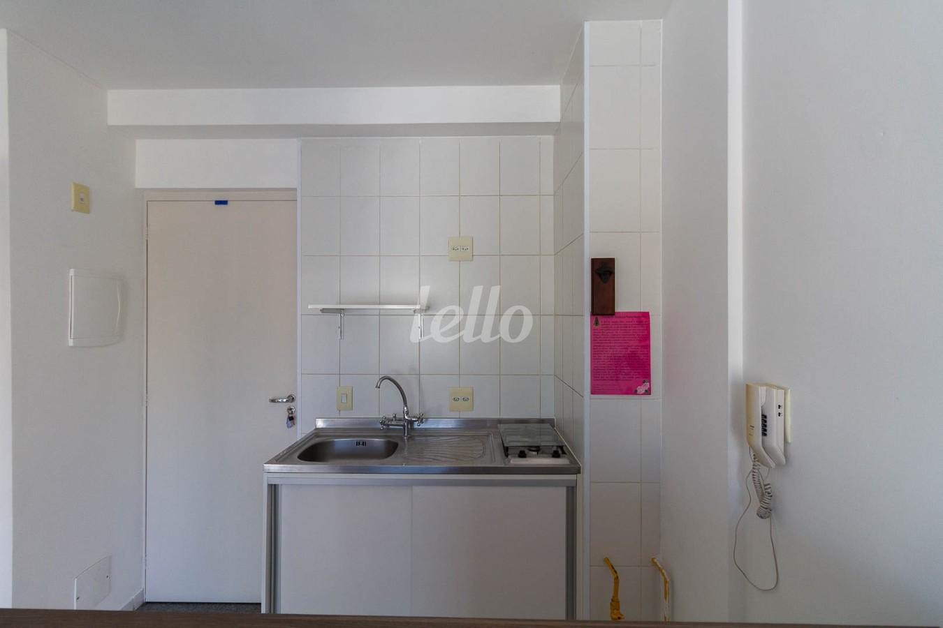 COZINHA de Apartamento para alugar, Padrão com 33 m², 1 quarto e em Brás - São Paulo