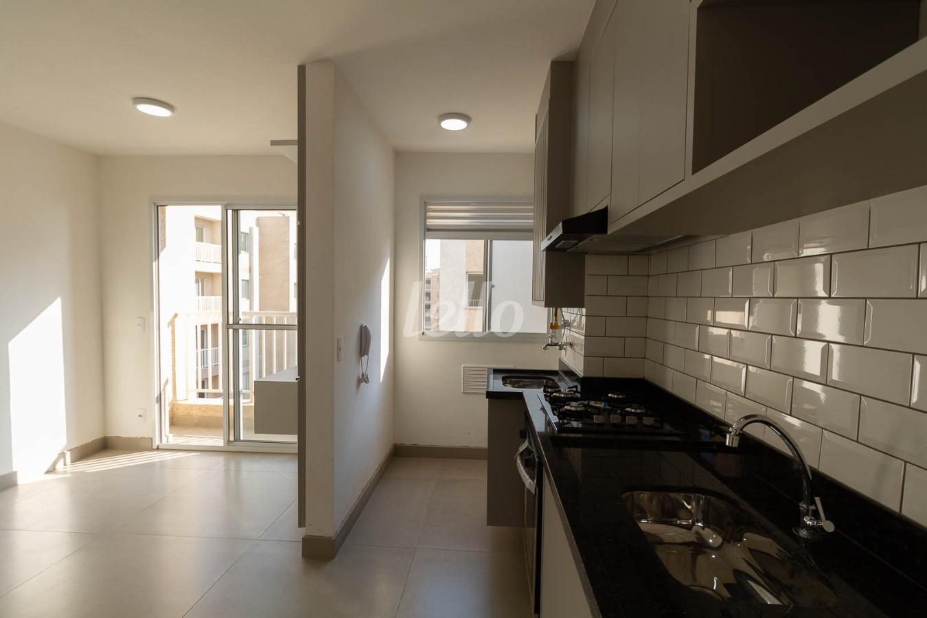 COZINHA de Apartamento para alugar, Padrão com 39 m², 2 quartos e em Água Branca - São Paulo