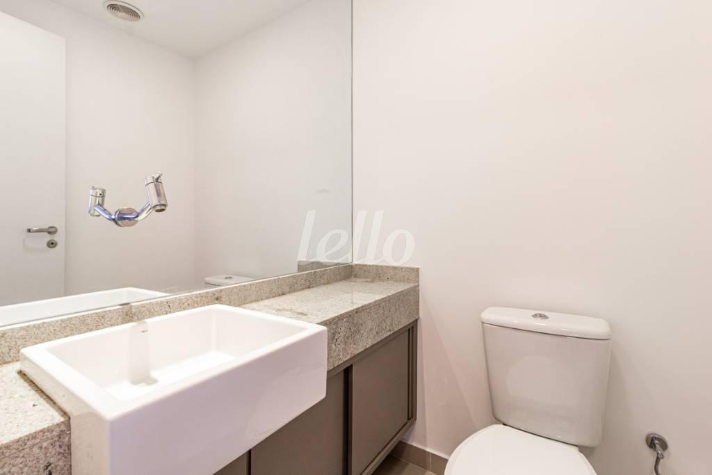 LAVABO de Apartamento para alugar, Padrão com 53 m², 1 quarto e 1 vaga em Santo Amaro - São Paulo