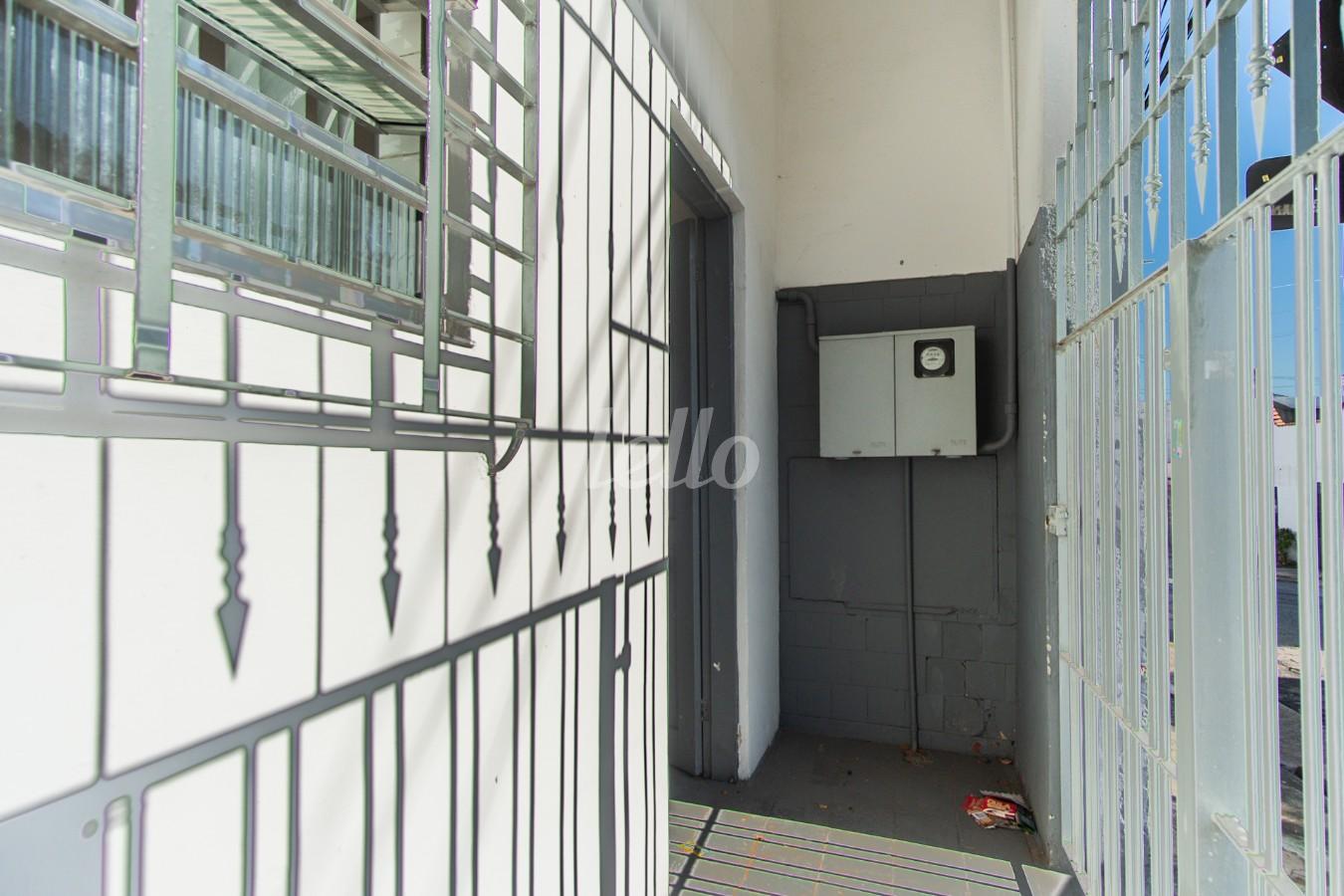 06AREA-DE-SERVICO_003 de Casa para alugar, térrea com 50 m², 1 quarto e 1 vaga em Vila Zelina - São Paulo