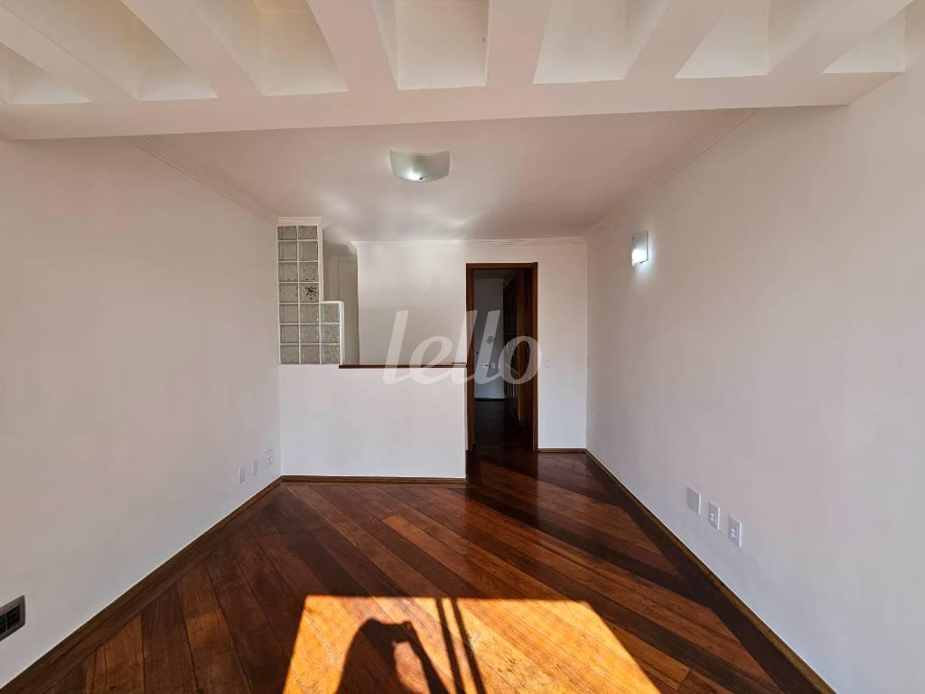 SALA 2 de Apartamento à venda, cobertura - Padrão com 115 m², 3 quartos e 2 vagas em Vila Gomes Cardim - São Paulo