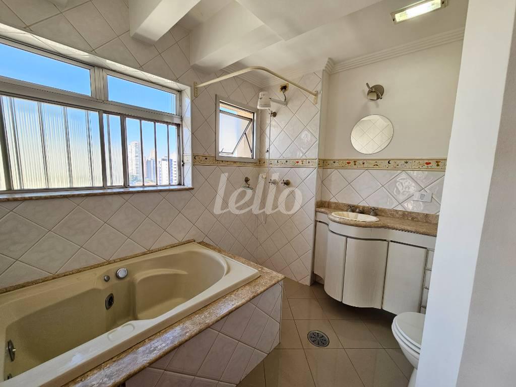 SUITE de Apartamento à venda, cobertura - Padrão com 115 m², 3 quartos e 2 vagas em Vila Gomes Cardim - São Paulo