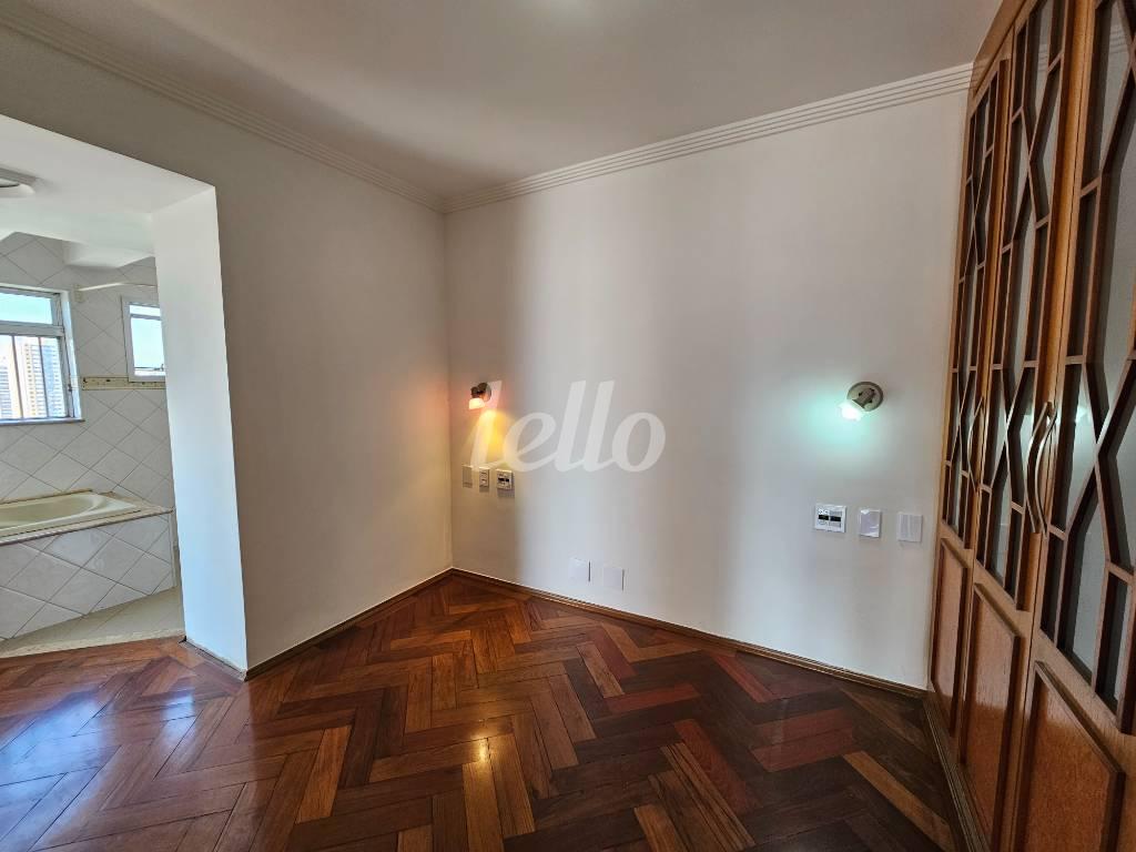 SUITE de Apartamento à venda, cobertura - Padrão com 115 m², 3 quartos e 2 vagas em Vila Gomes Cardim - São Paulo